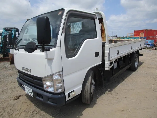 Isuzu Elf Truck