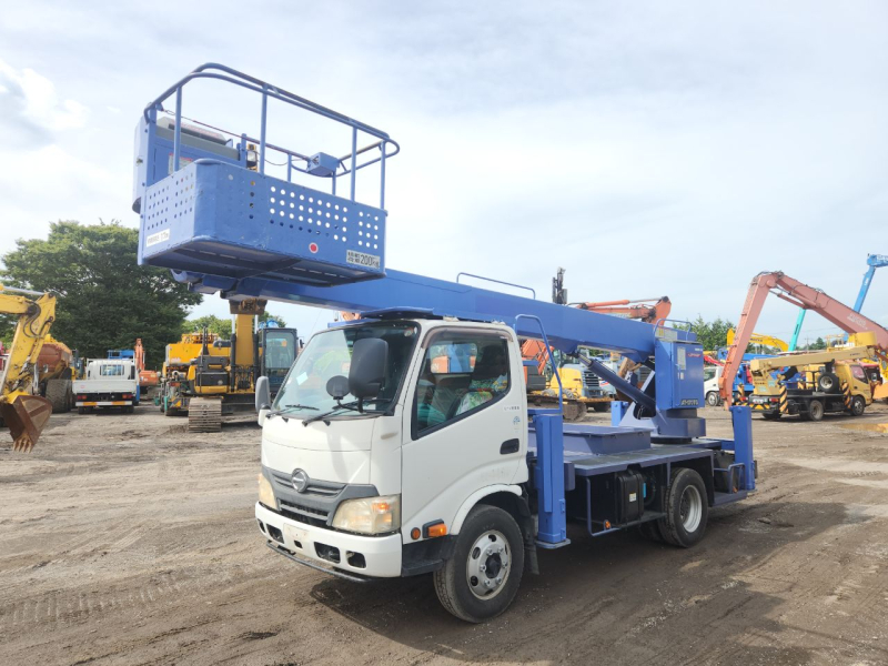 Hino Dutro
