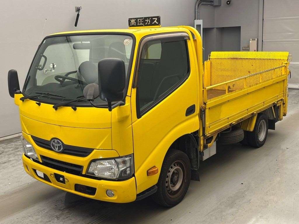 Toyota Dyna Truck