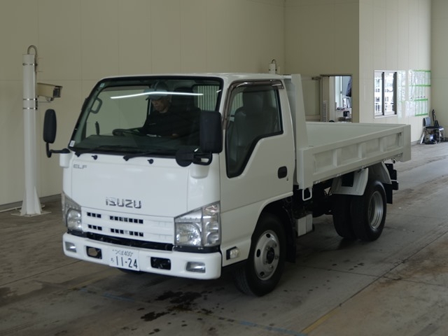 Isuzu Elf Truck
